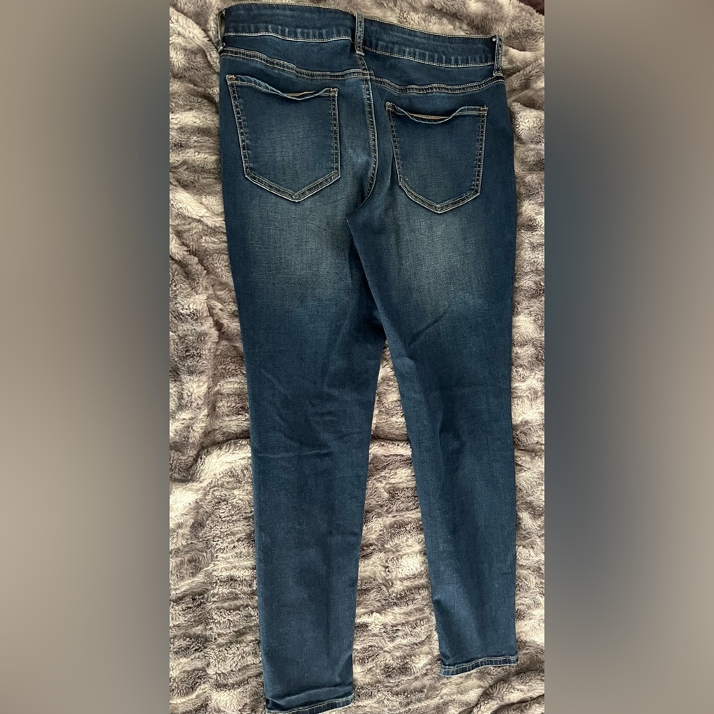 SO skinny high rise jeans - Picture 3 of 3